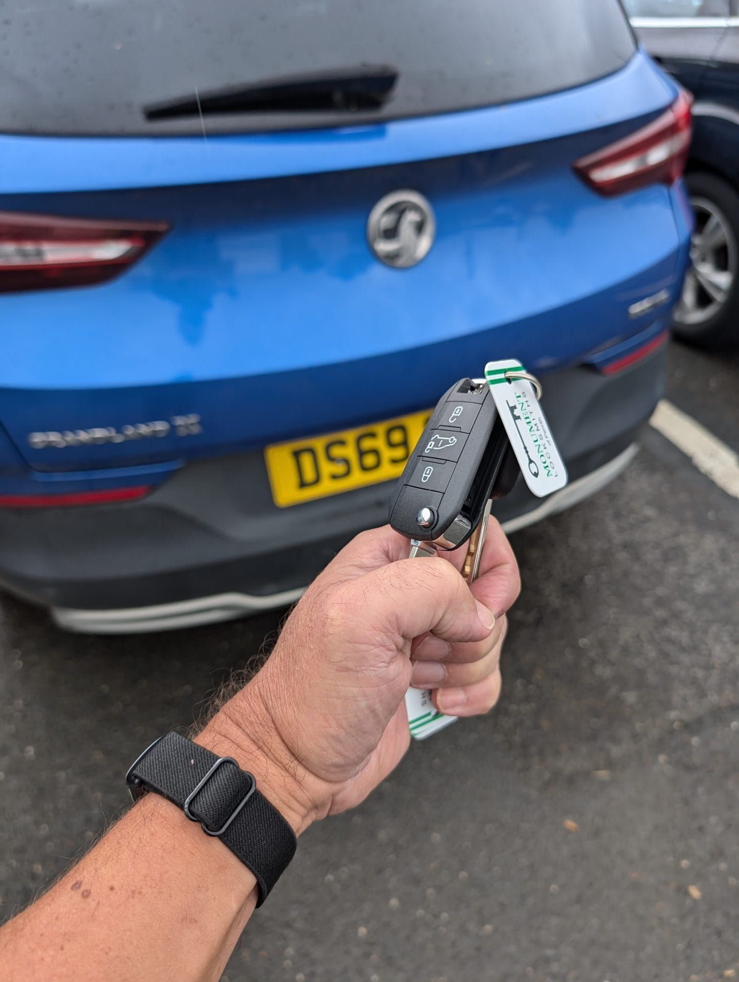 Vauxhall car key supplied by Monument Locksmiths auto locksmith Penrith